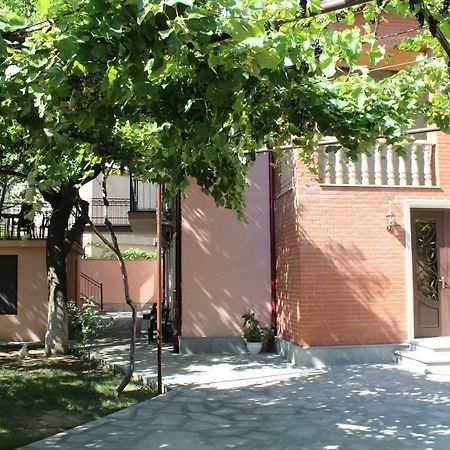 Emis Hotel Τυφλίδα Εξωτερικό φωτογραφία
