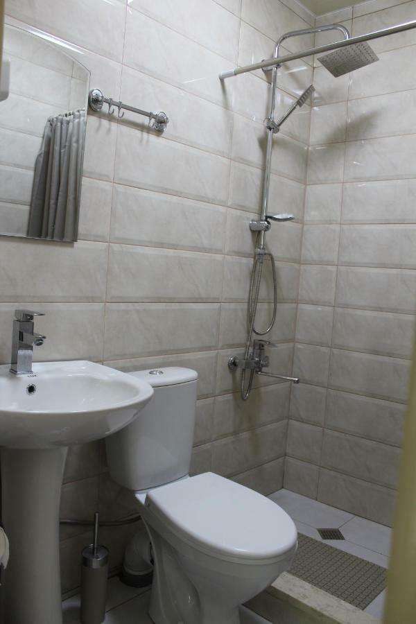 Emis Hotel Τυφλίδα Εξωτερικό φωτογραφία