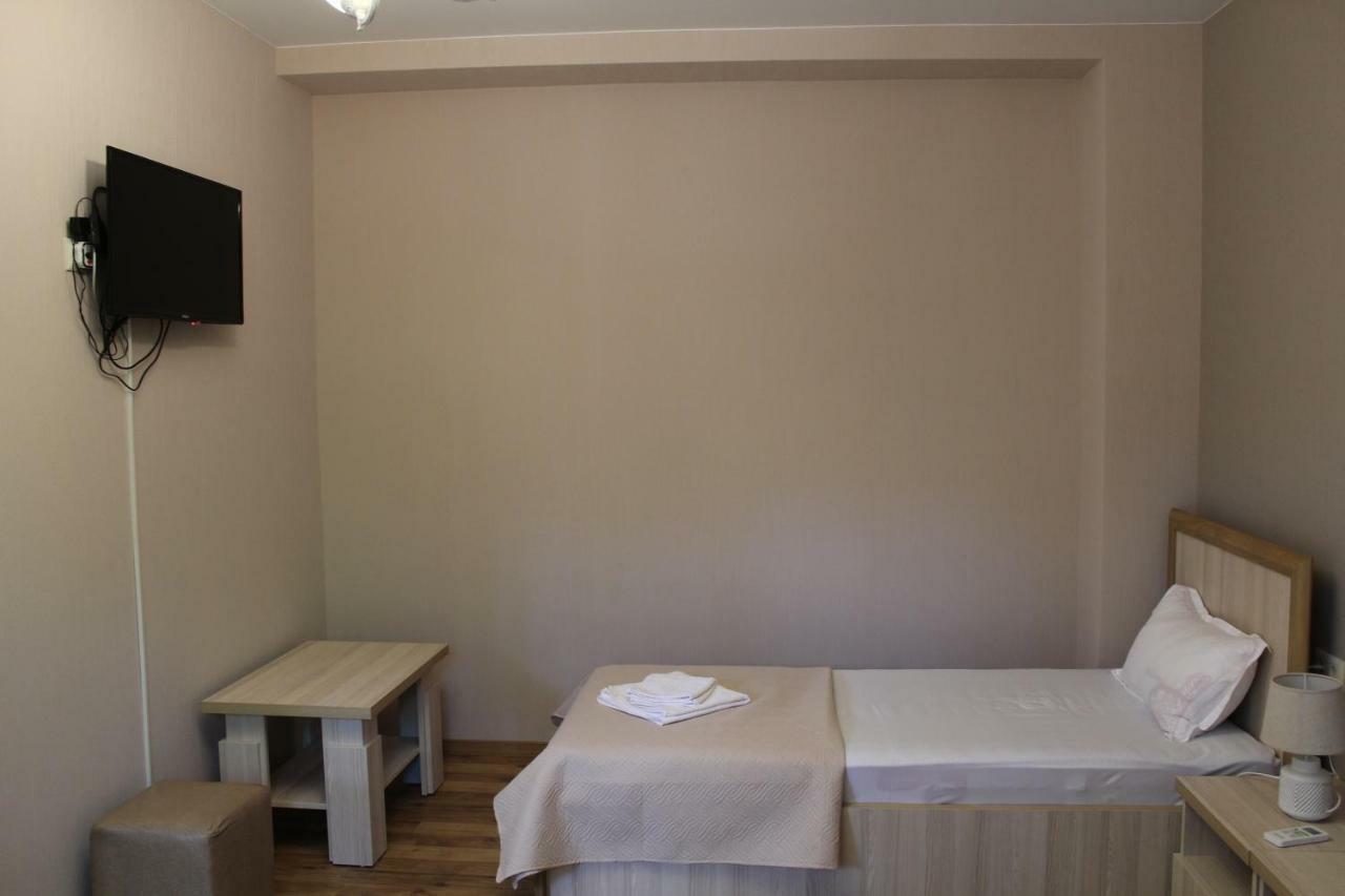 Emis Hotel Τυφλίδα Εξωτερικό φωτογραφία