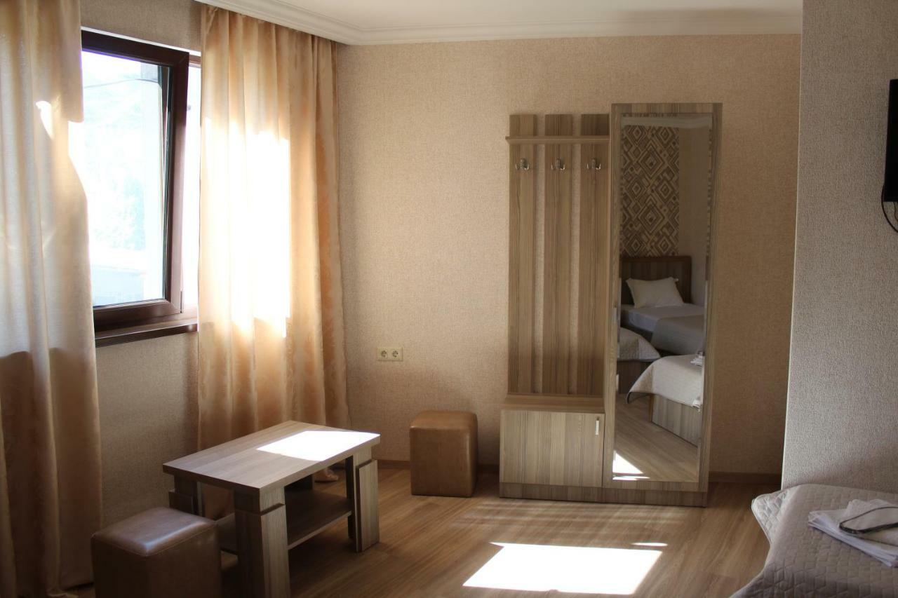 Emis Hotel Τυφλίδα Εξωτερικό φωτογραφία